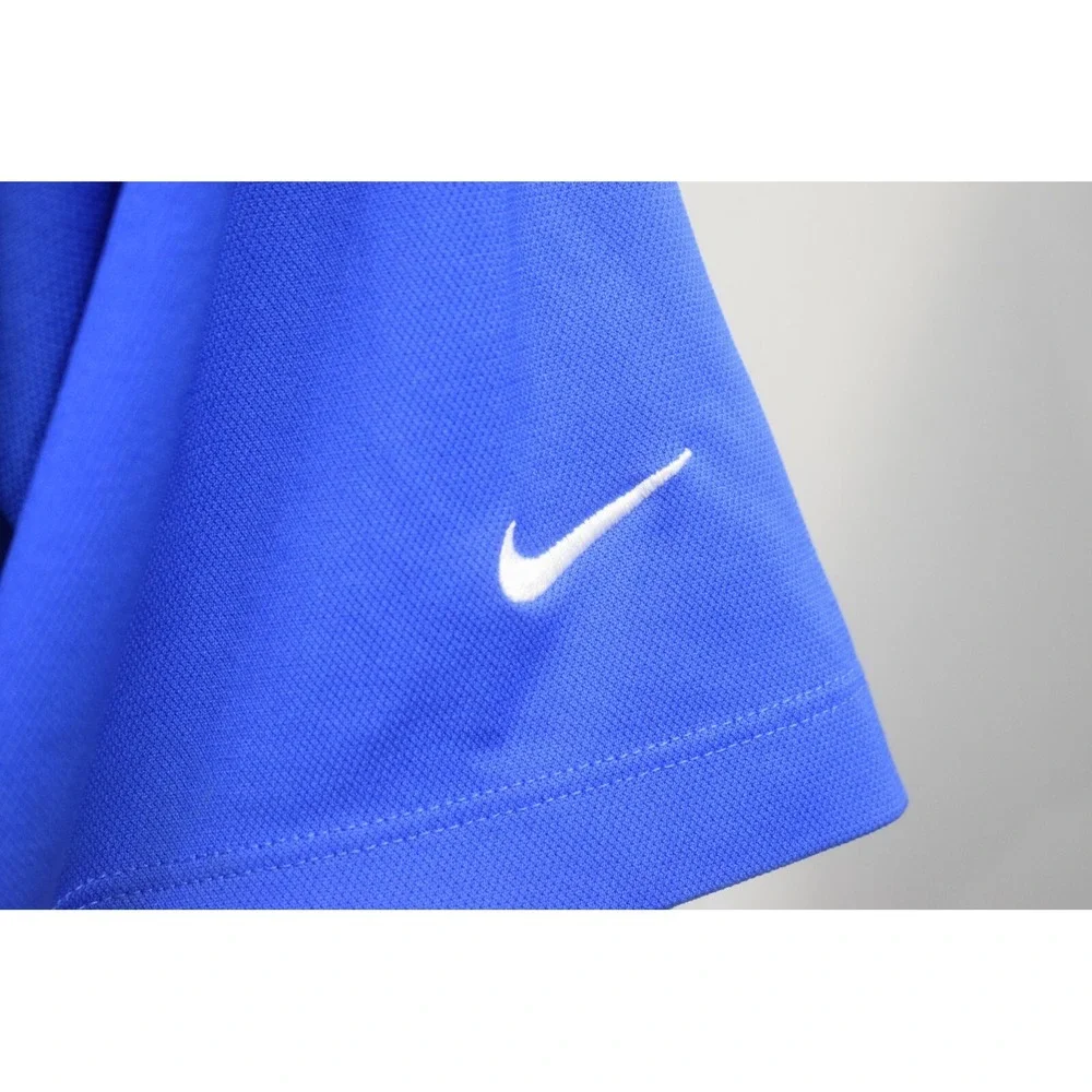 Nike armpit 25